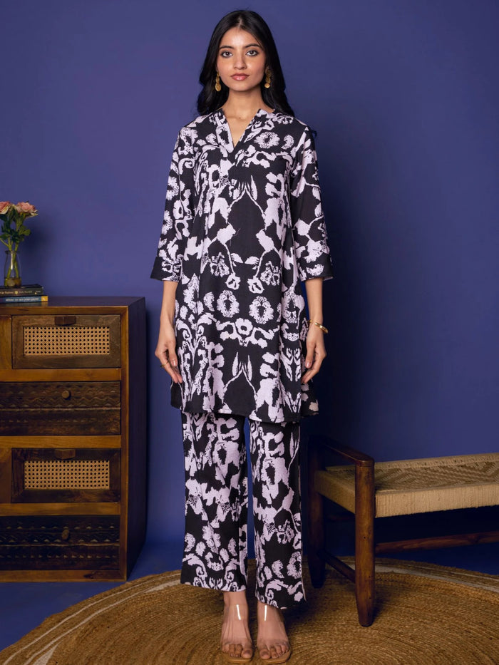 Black Linen Blend Collar Neck With V Abstrack Print Co-Ord Set For Women's