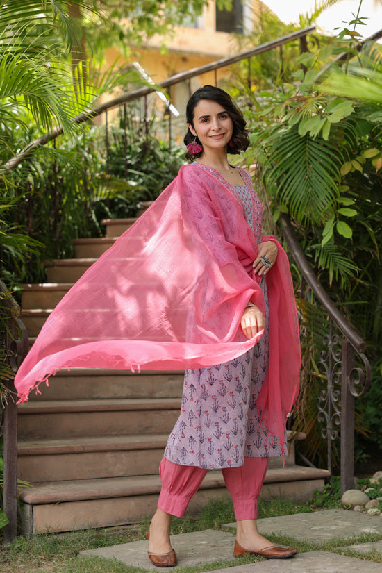 Kriti Handblock Straight Kurta