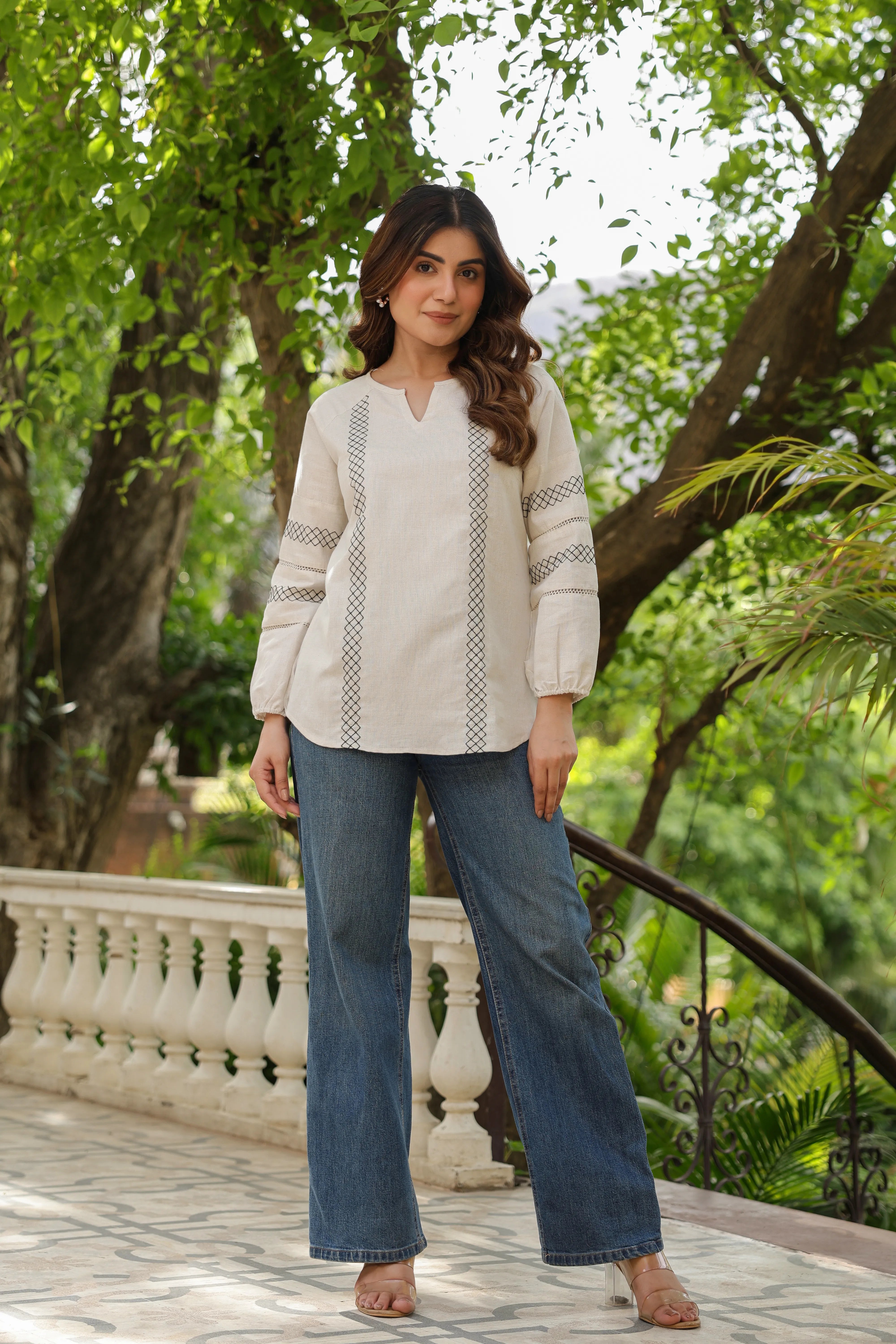 Off White Linen Round With V-Neck Short Top For Wmen's