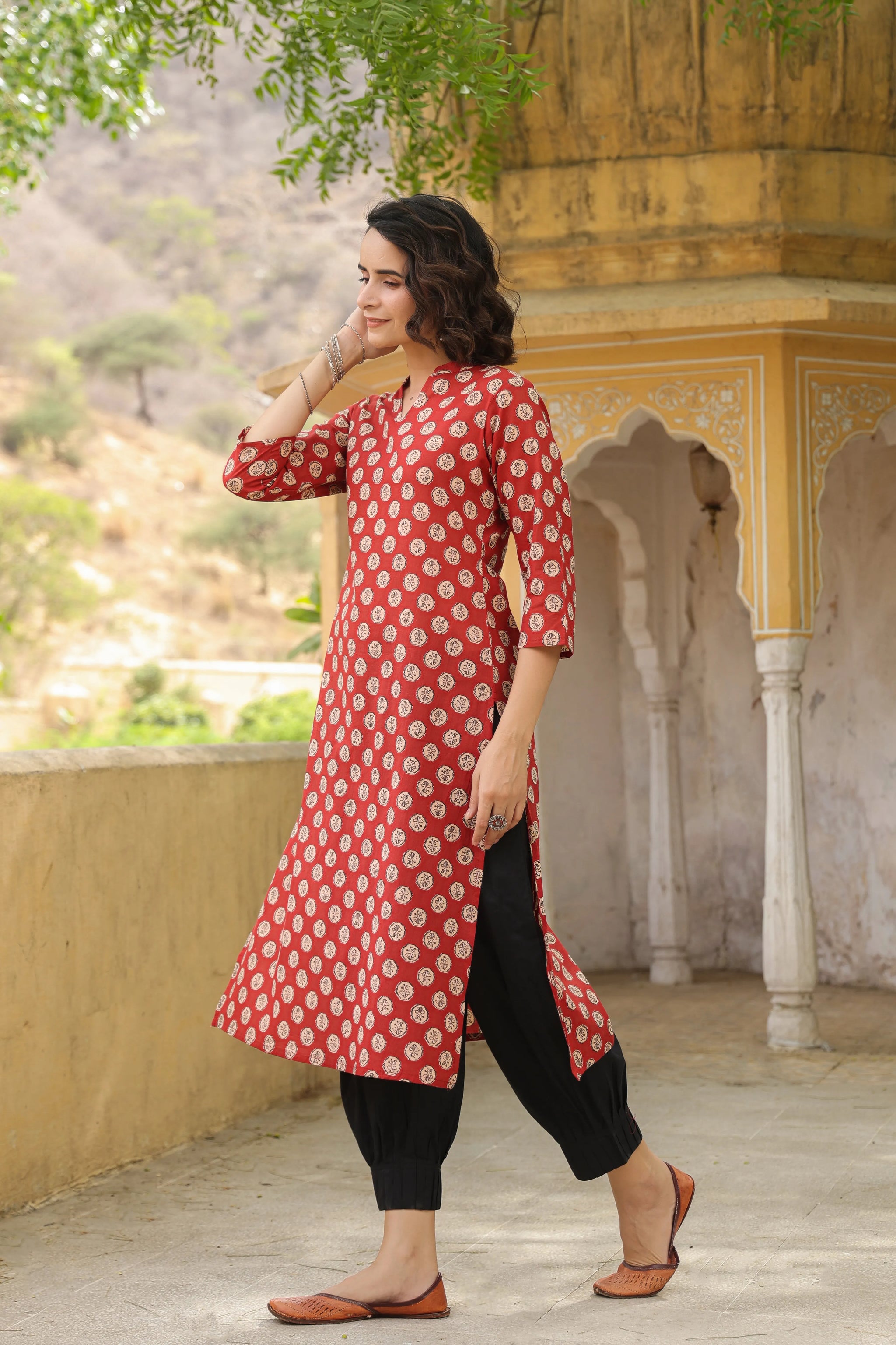 Kajjali Straight Kurta