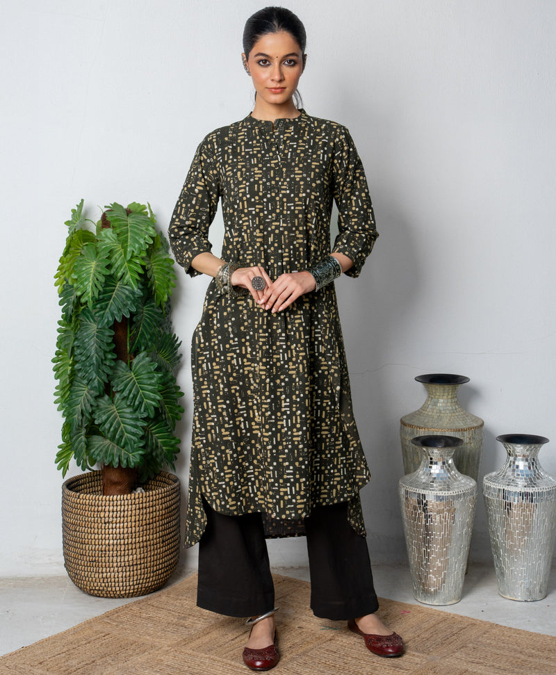 Dark Grey Cotton Collar Neck Daabu Hand Print Kurta For Women's