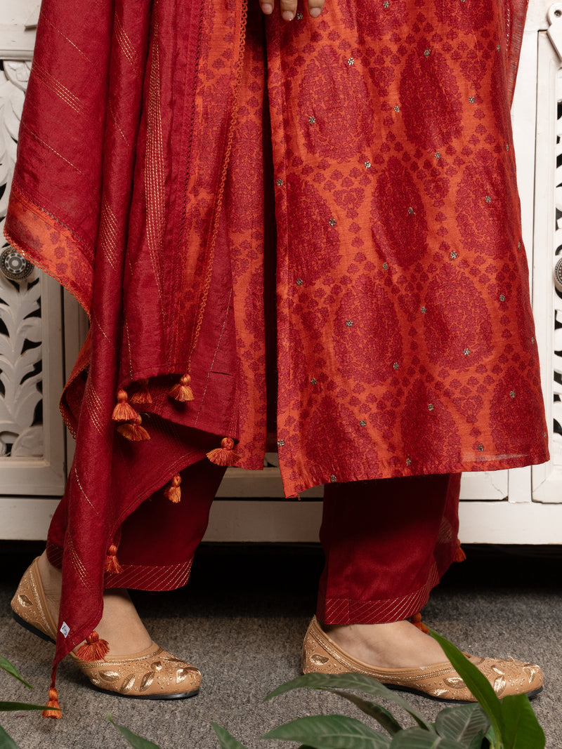 Red Tussar Silk Handblock Print Round With V- Neck Complete Suit Set For Women's