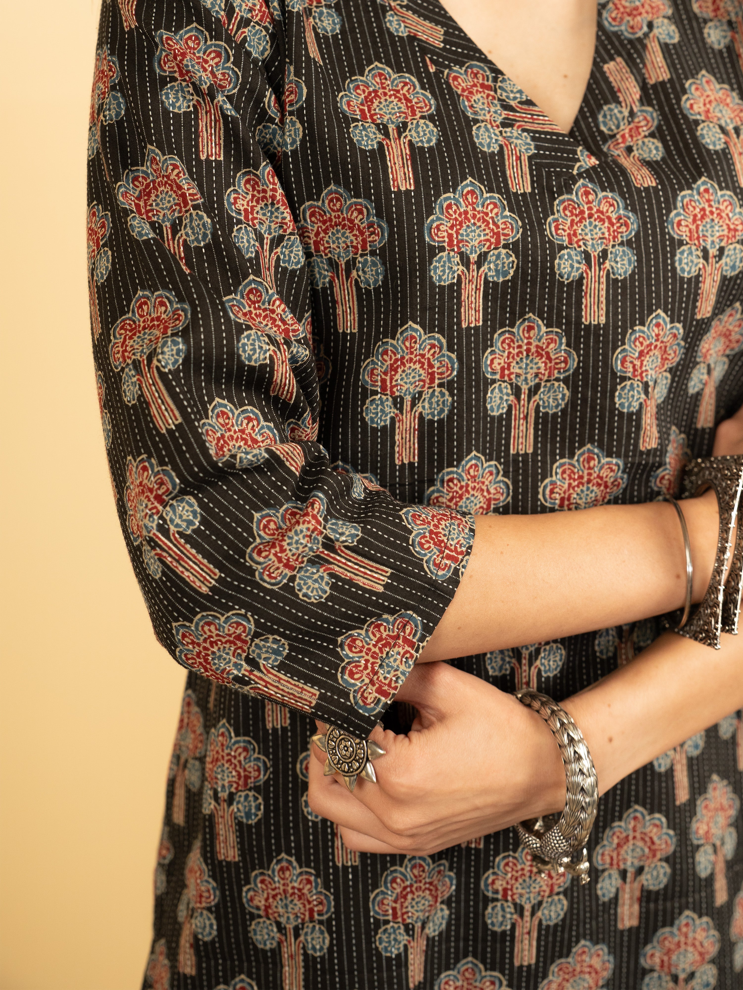 Black Colour Cotton V Neck Kantha With Block Print Kurta For Women's