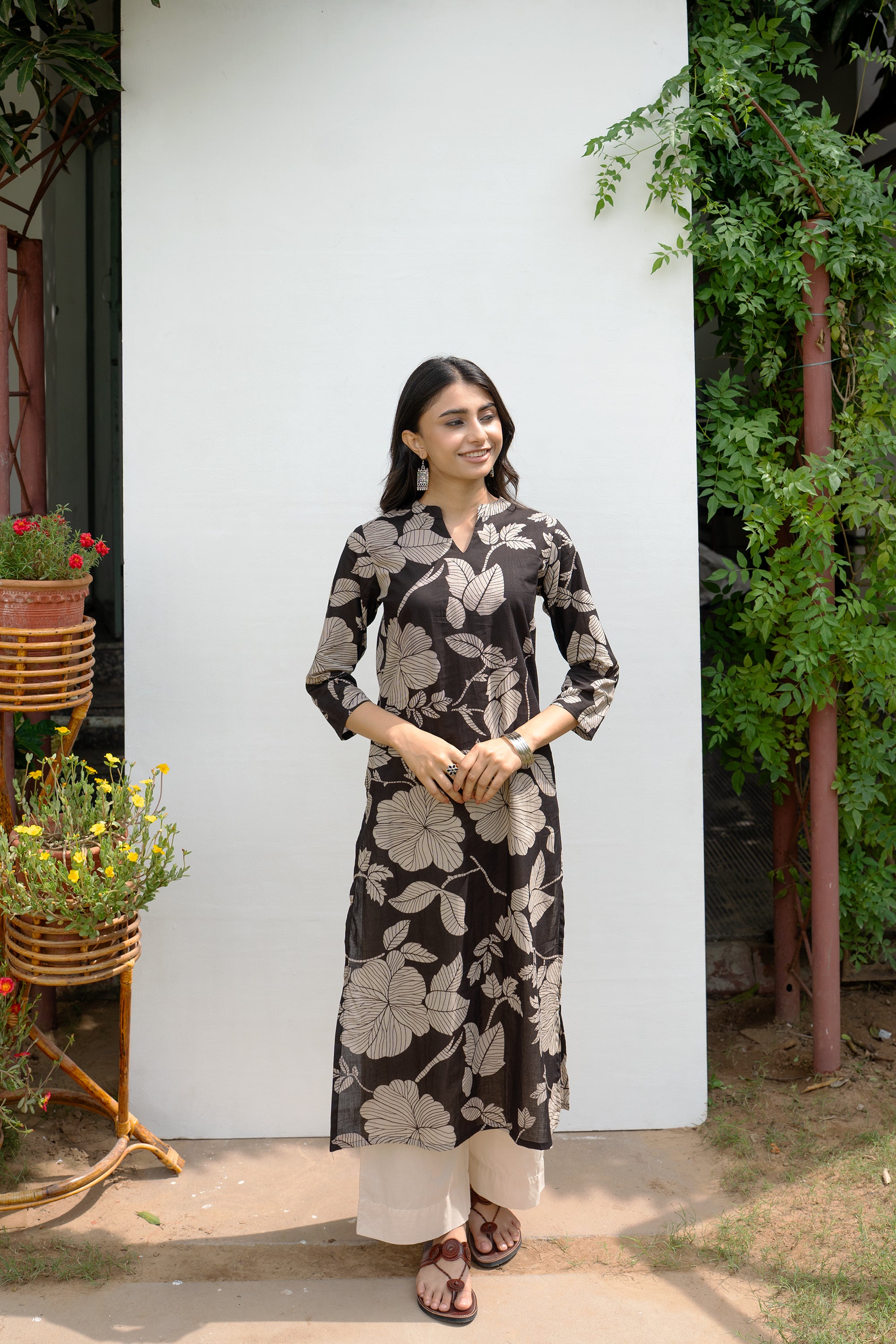 Black Floral Kurta For Women's
