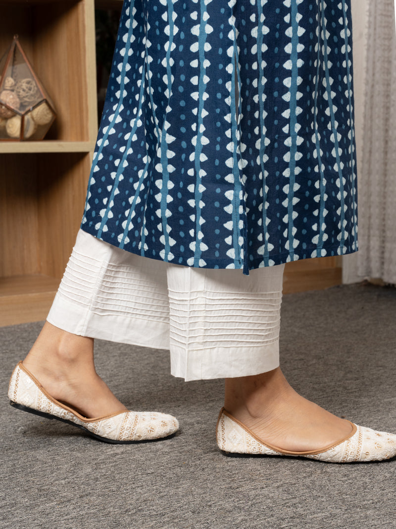 Indigo cotton-Round With V- neck-printed-kurta-for-womens