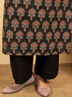 Black Colour Cotton V Neck Kantha With Block Print Kurta For Women's