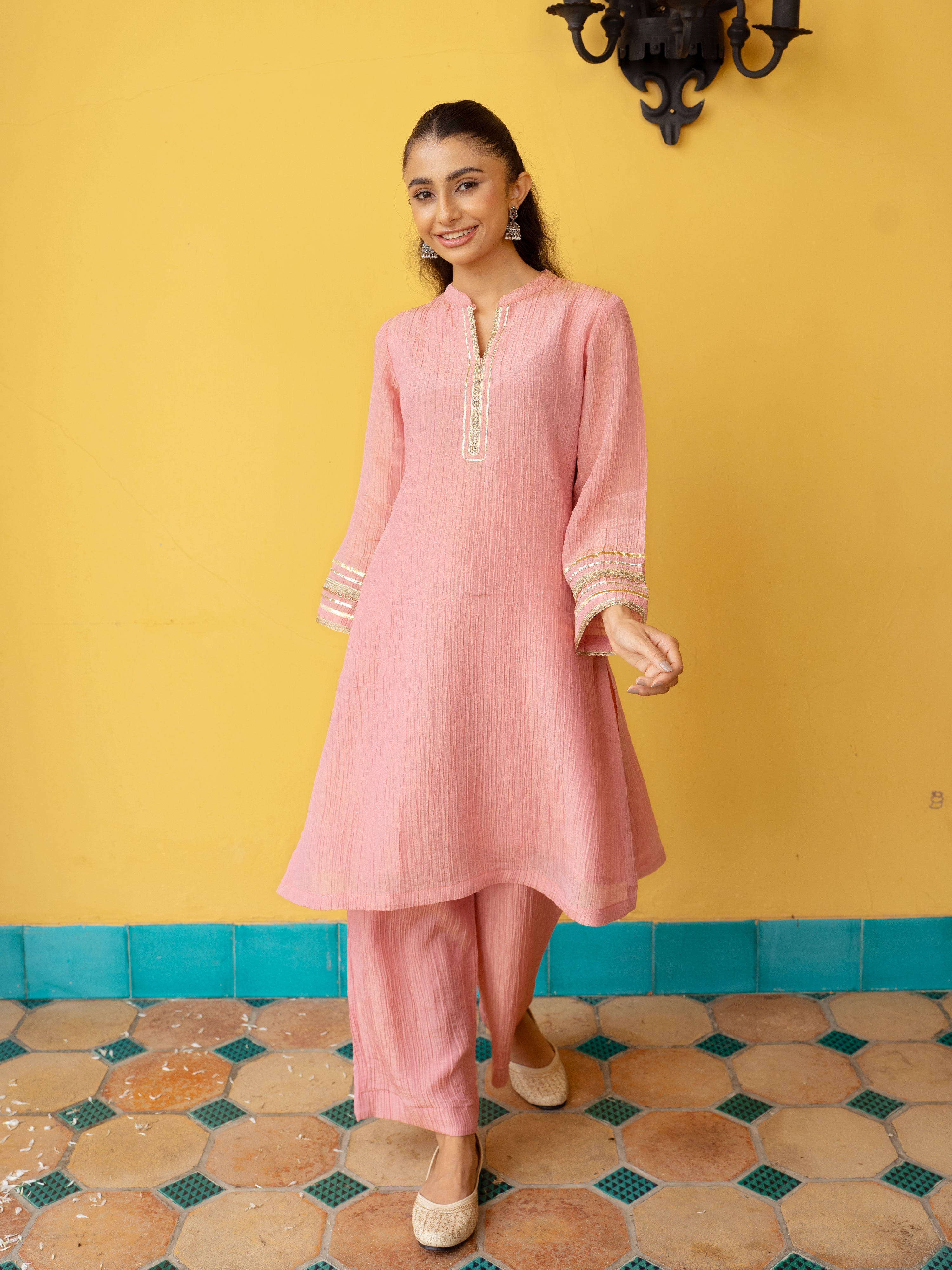 Pink Crushed Tissue Kurta Pant Set For Women's