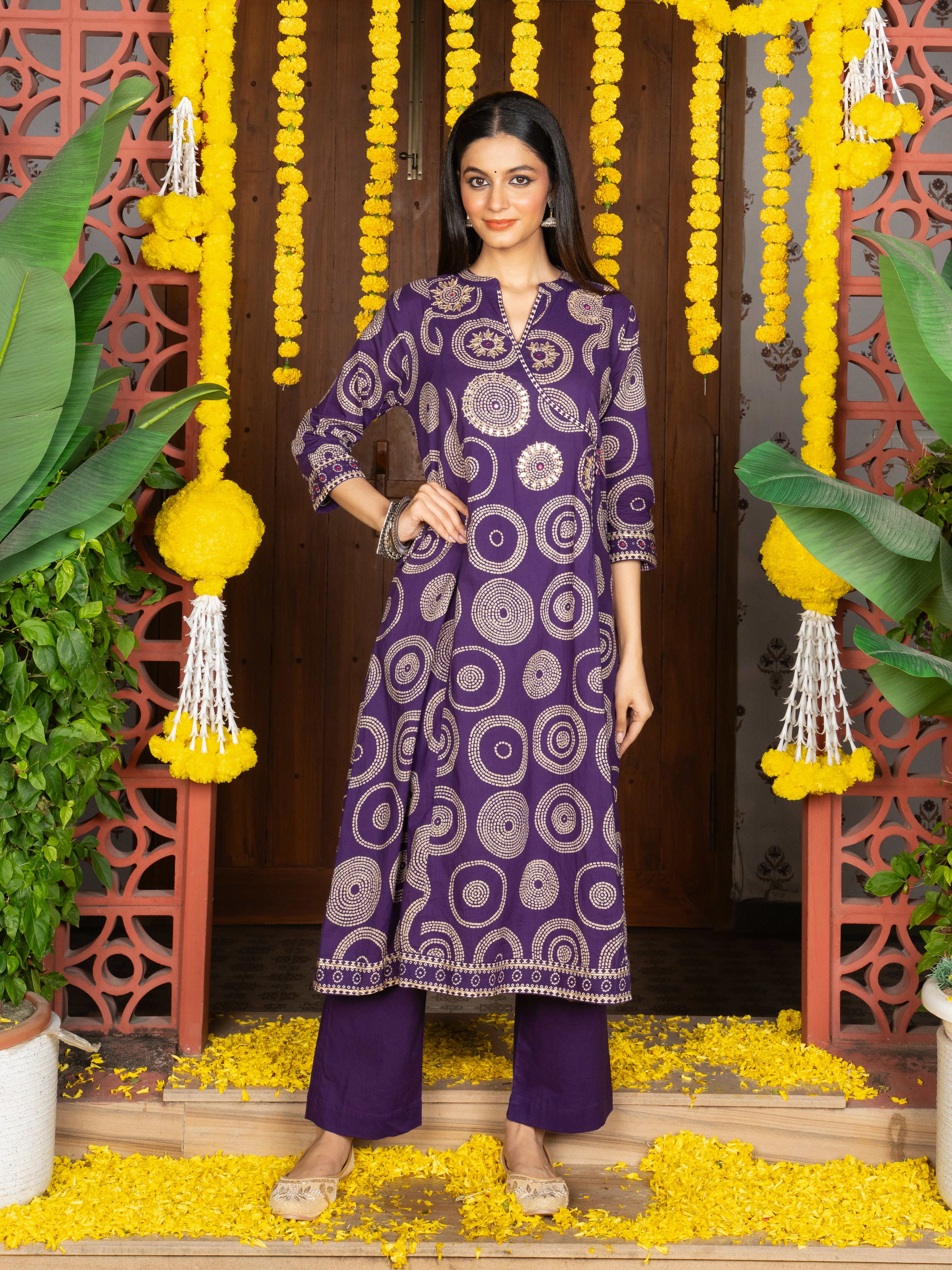Brinjal Cotton Round Neck Kurta Pant Set For Women's