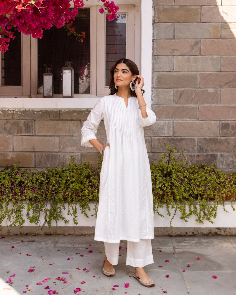 White Kurta