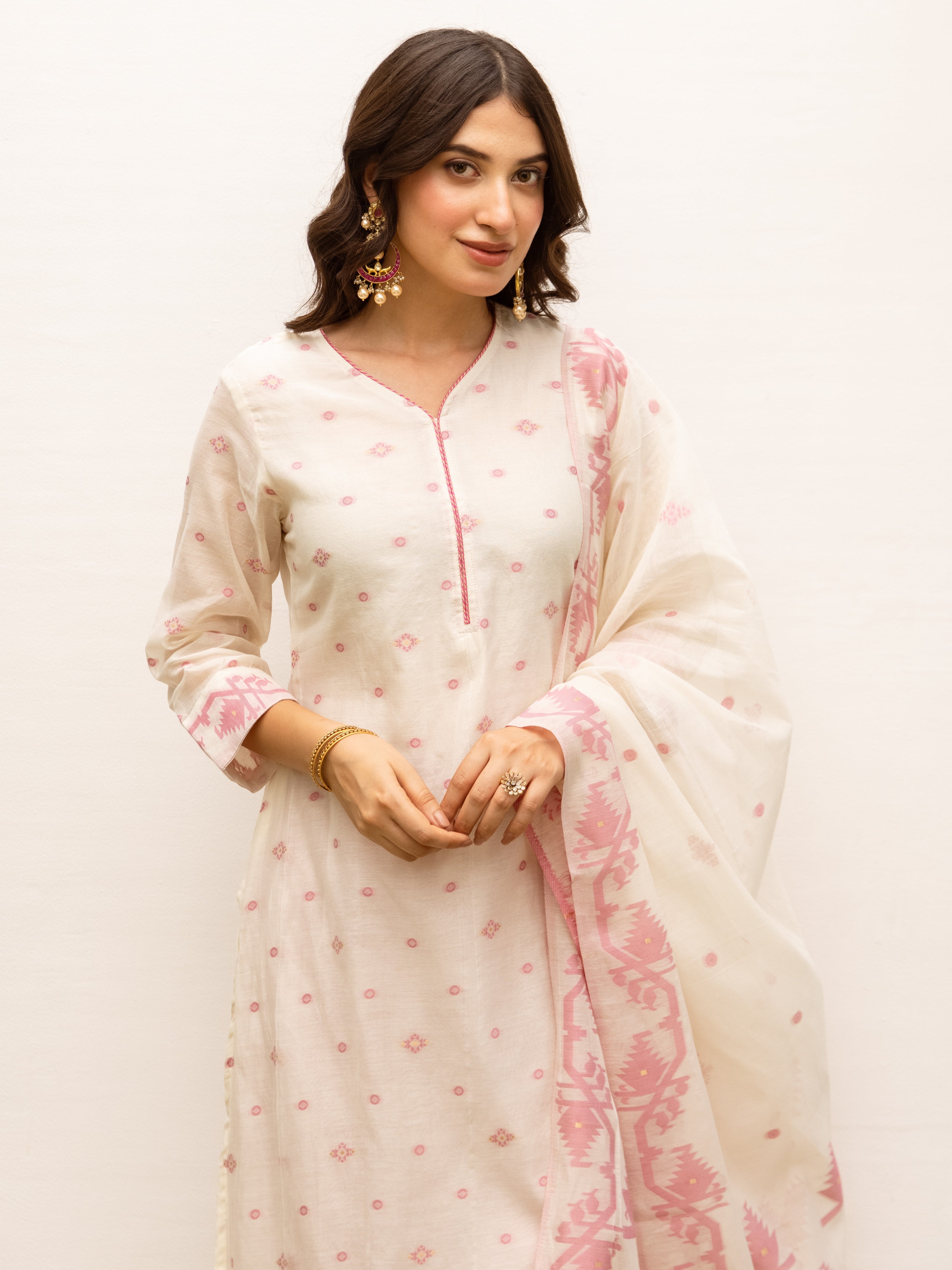 White & Pink Jamdani Kurta Dupatta Set (Pant Not Included)