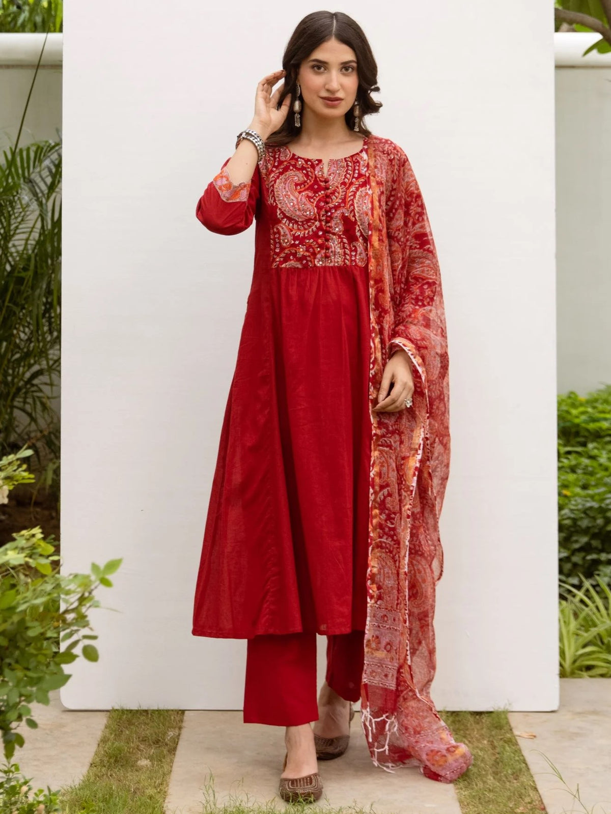 Red Cotton Kurta Dupatta Set For Women's (Pant Not Included)