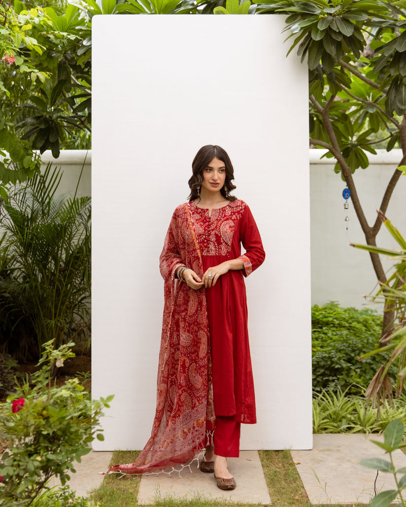 Red Cotton Kurta Dupatta Set For Women's
