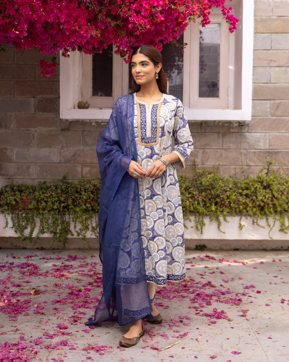 Indigo Blue Kurta Pant(Dupatta Not Included)