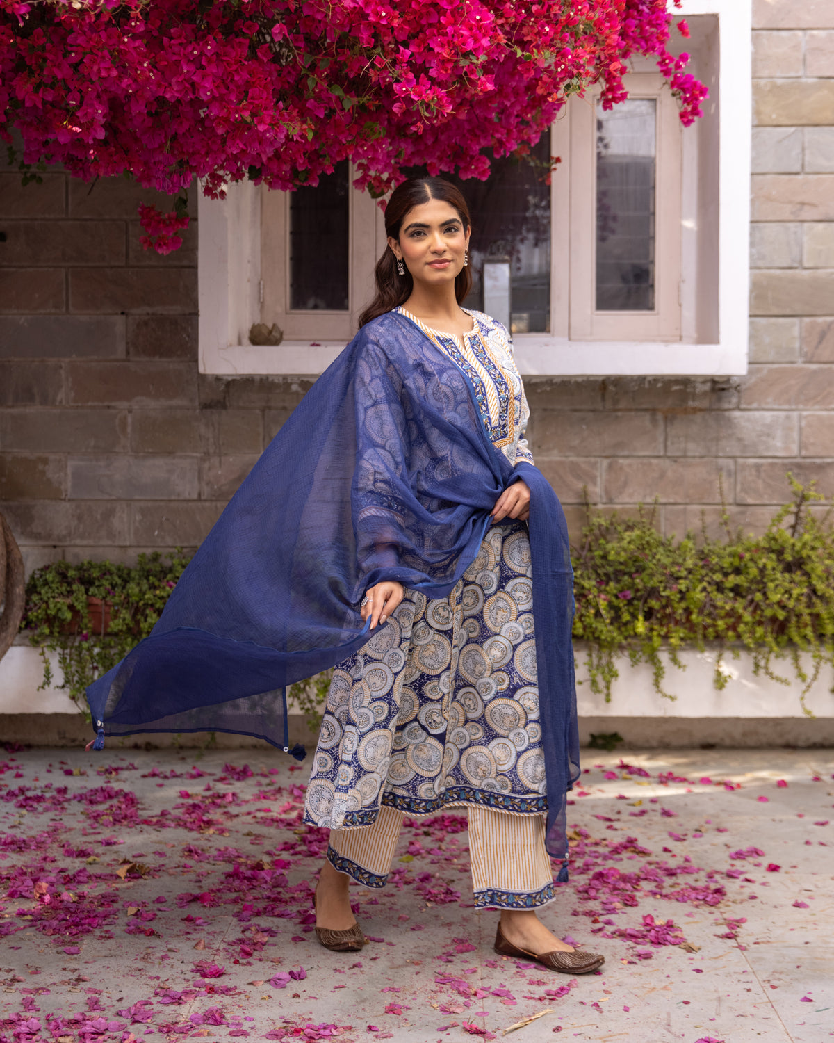Indigo Blue Kurta Pant(Dupatta Not Included)