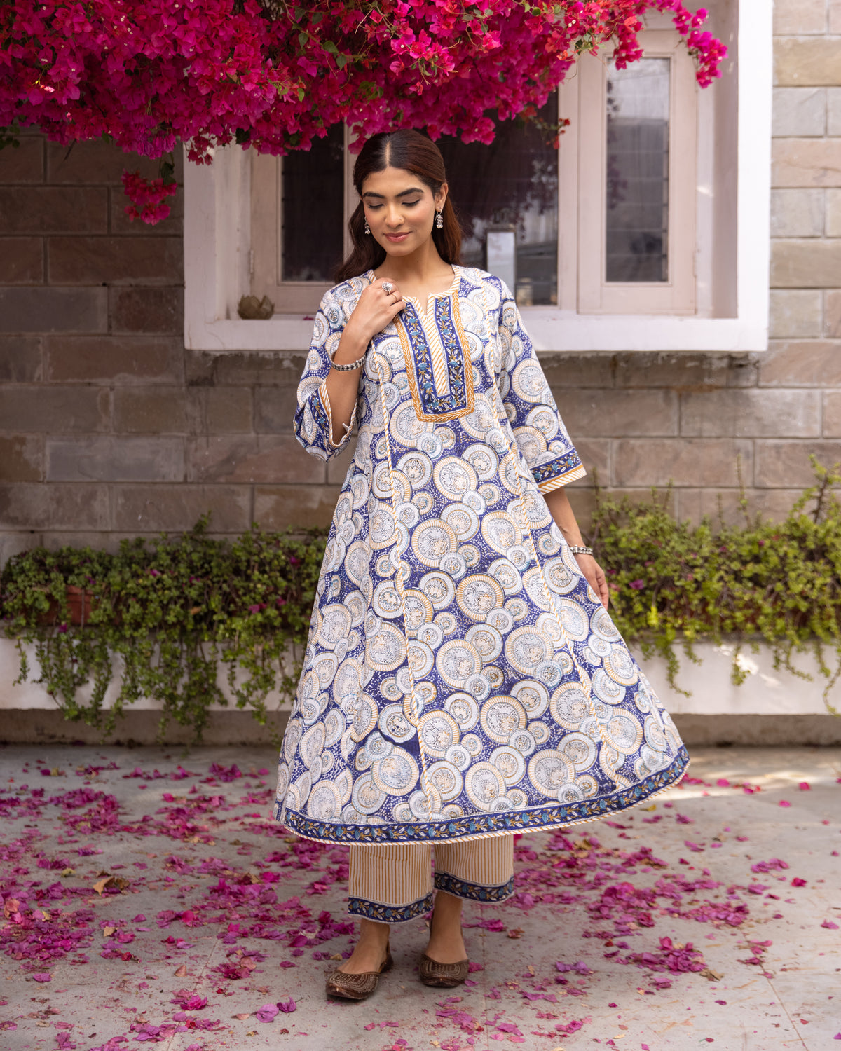 Indigo Blue Kurta Pant(Dupatta Not Included)