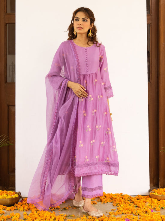 Lavender Chanderi Round With V Neck Complete Suit Set For Women's