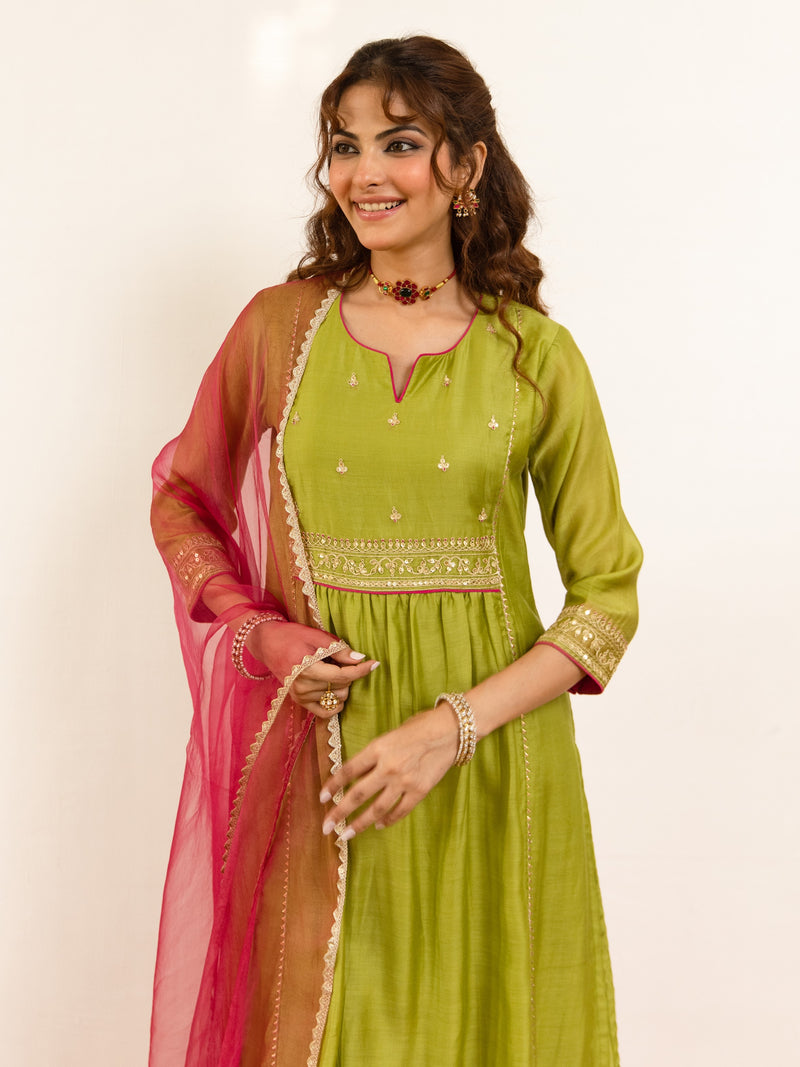 Green And Pink Silk Chanderi Round With V-neck Complete Suit Set For Women's