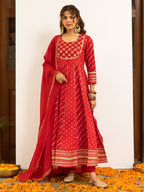 Red Cotton Bandhani Printed Round Neck Kurta Pant Set For Women's