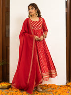 Red Cotton Bandhani Printed Round Neck Kurta Pant Set For Women's