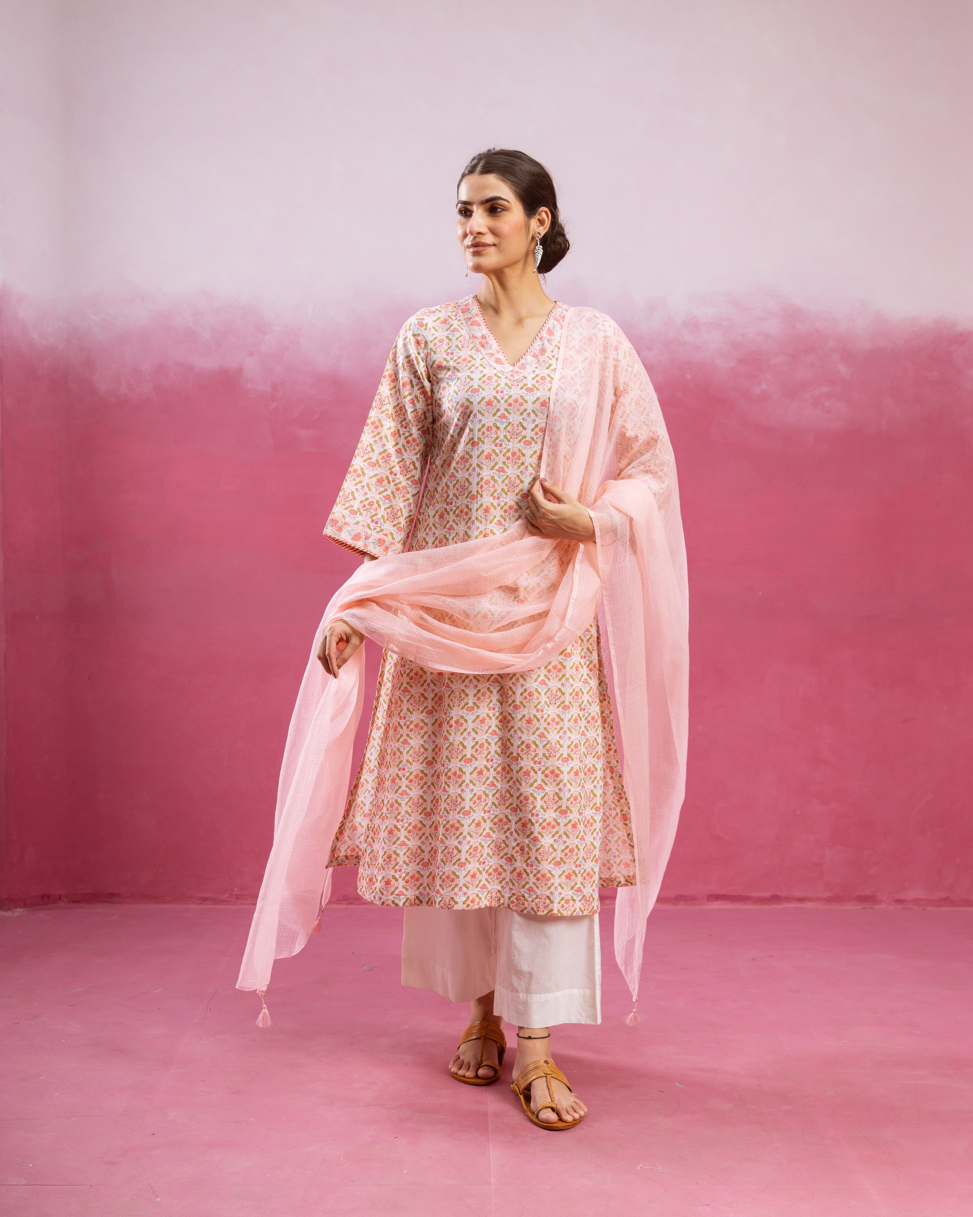 White & Peach Kurta (Pant And Dupatta Not Included)