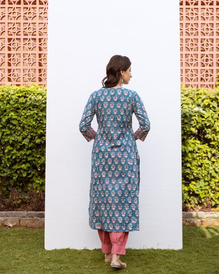 Blue Cotton Round Neck Handblock Kurta For Women's