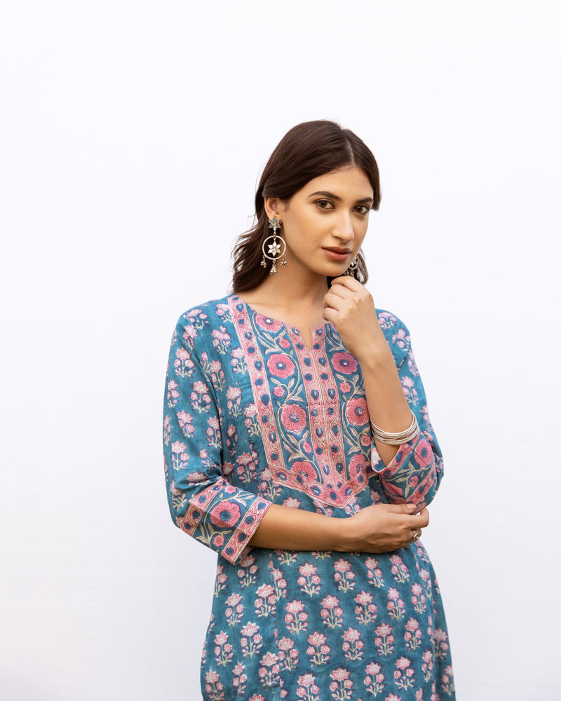 Blue Cotton Round Neck Handblock Kurta For Women's