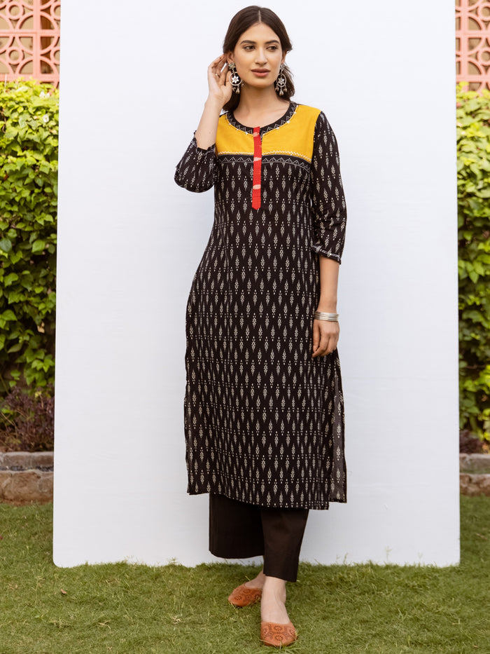 Black Cotton Round Neck Printed Kurta For Women's
