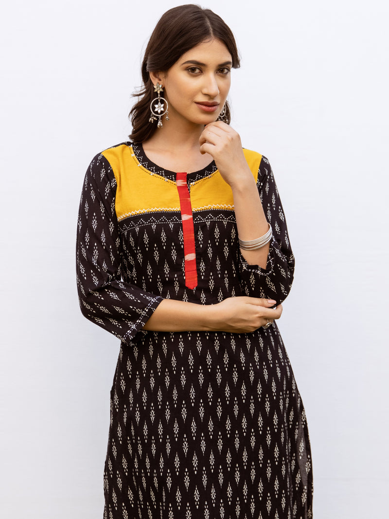 Black Cotton Round Neck Printed Kurta For Women's