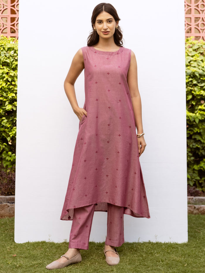 Dusty Rose Pink Cotton Handloom Sleeveless Kurta Pant Set For Women's