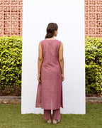 Dusty Rose Pink Cotton Handloom Sleeveless Kurta Pant Set For Women's