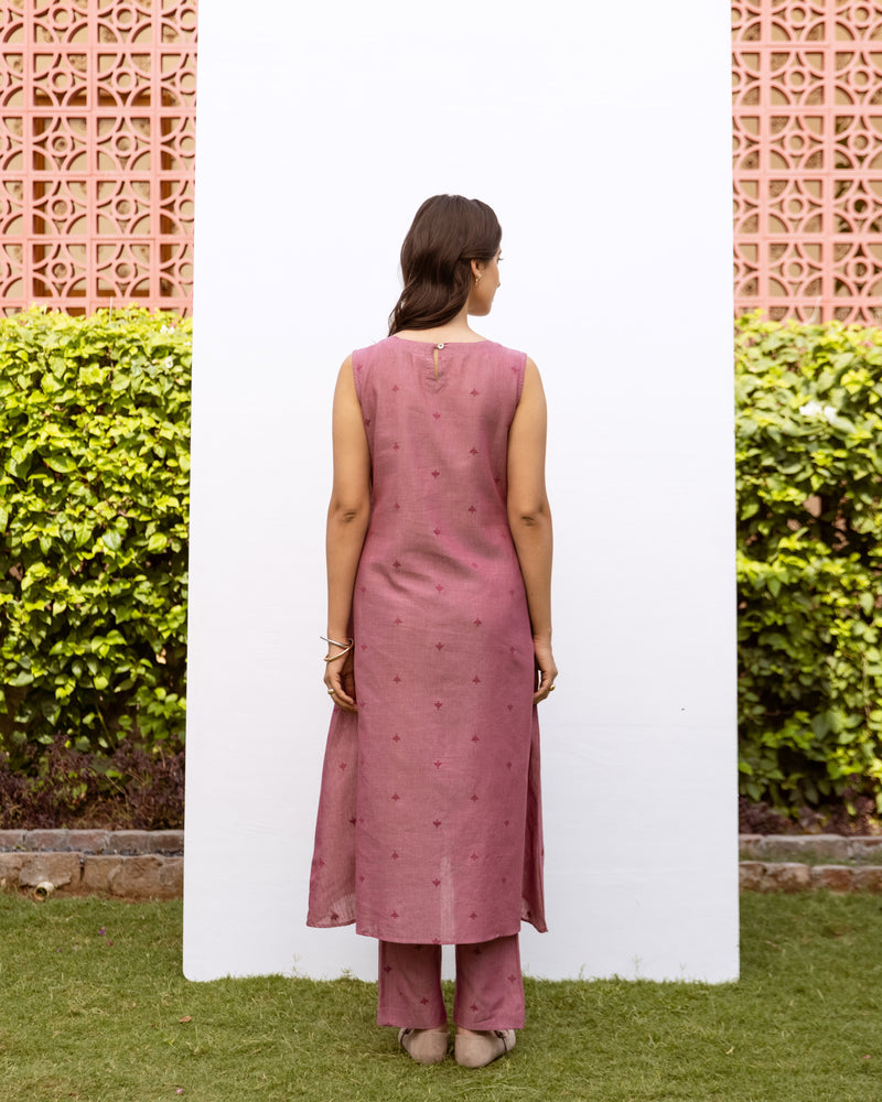 Dusty Rose Pink Cotton Handloom Sleeveless Kurta Pant Set For Women's
