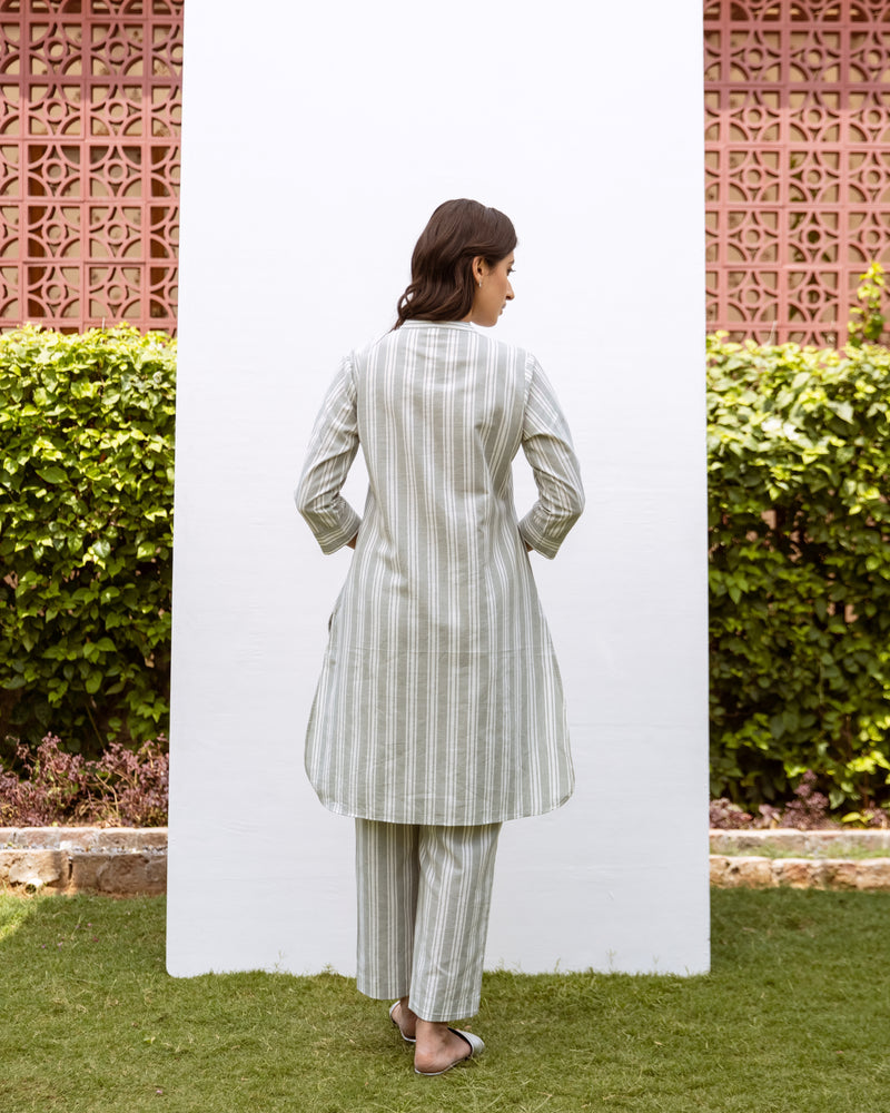 Off White Cotton Handloom Round Collar Neck Kurta Pant Set For Women's