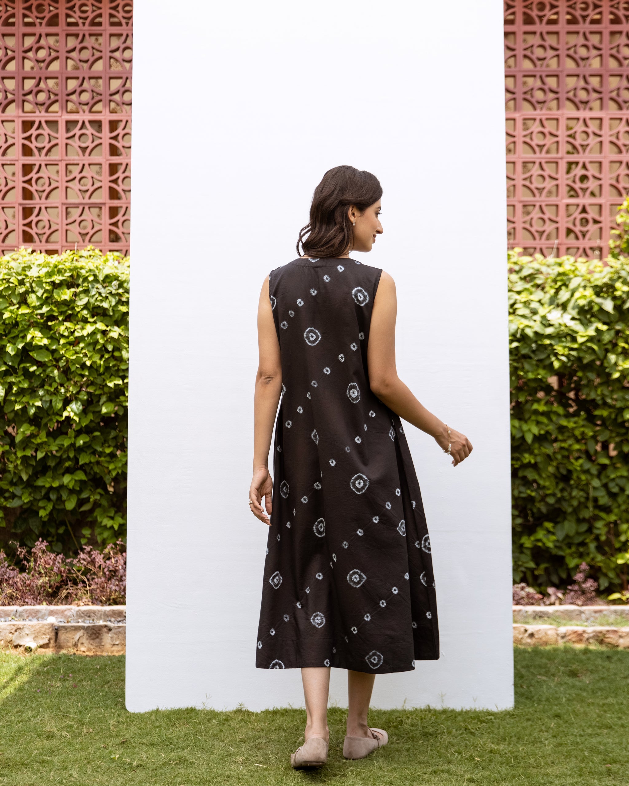 Black Bandhani Print Cotton Modal Sleeveless Dress For Women's