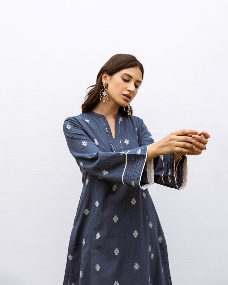 Indigo South Handloom Round Neck Kurta With Pant Set For Women's