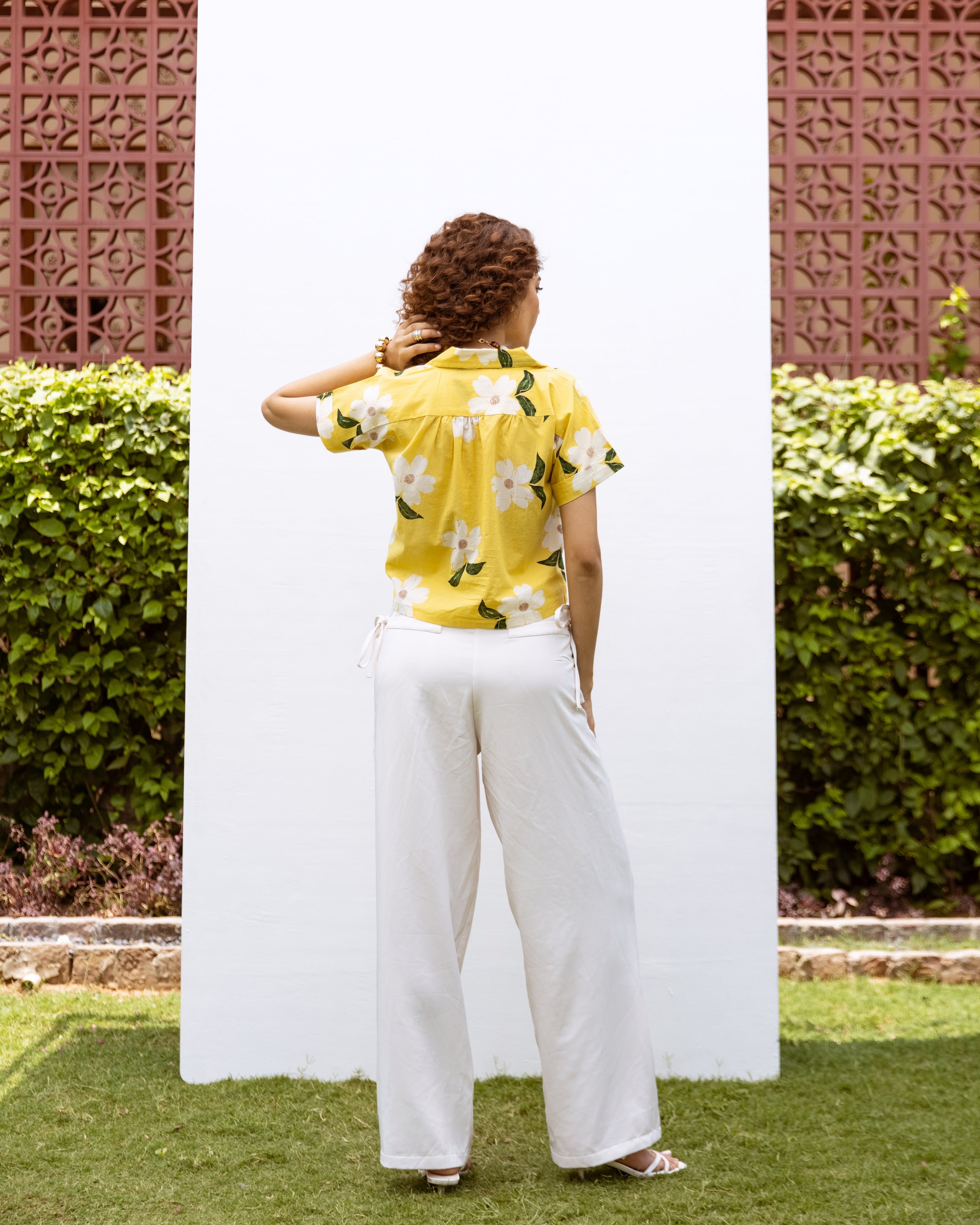 Yellow Cotton Collar Floral Print Short Top For Women's