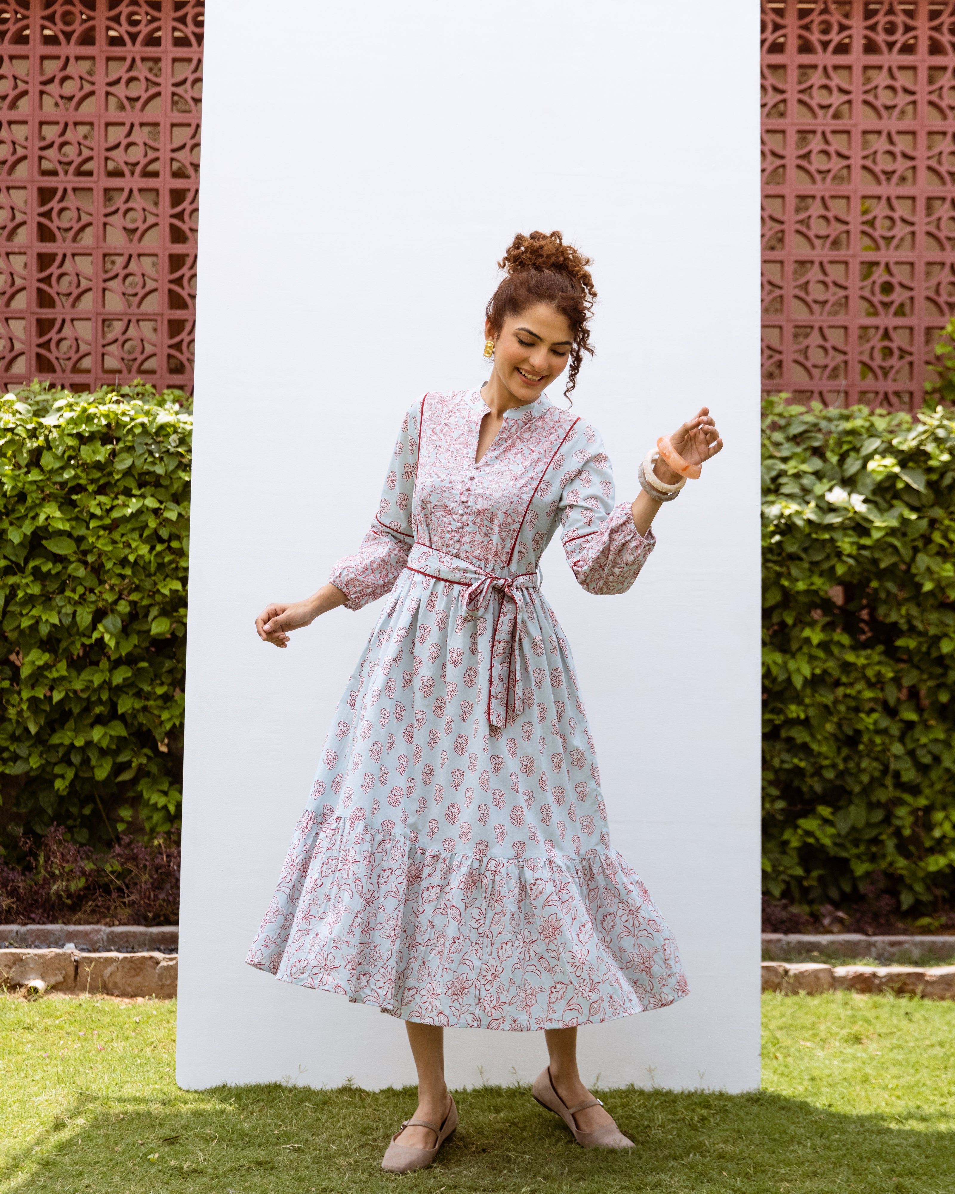 Powder Blue Cotton Collar With Small V-Neck Floral Print Dress For Women's