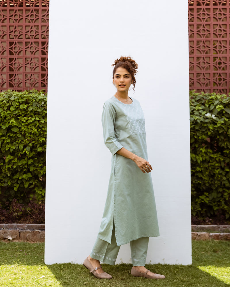 Pastel Green Cotton Linen Round Neck Kurta With Pant Set For Women's