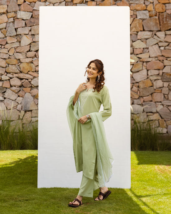 Soft Green South Handloom Complete Suit Set For Women's