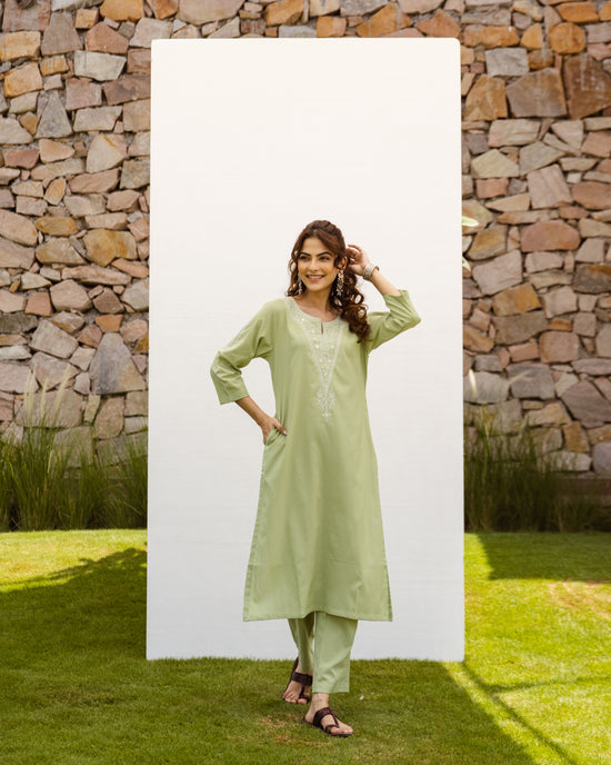 Soft Green South Handloom Complete Suit Set For Women's