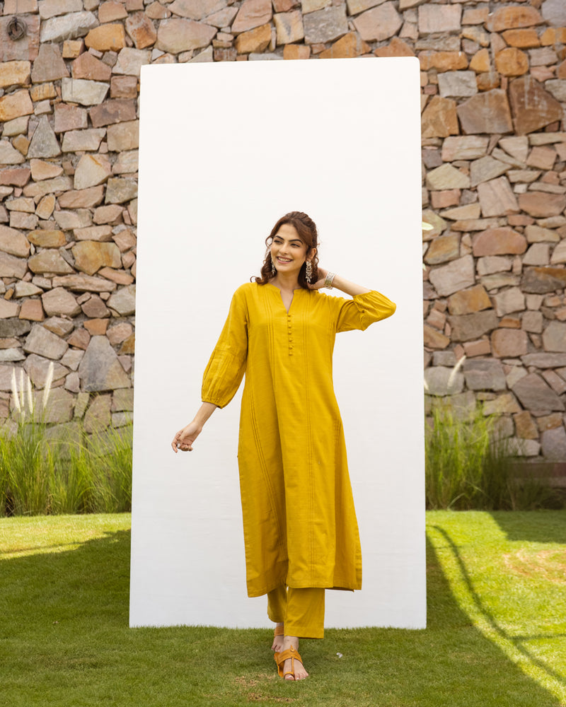 Mustard Cotton Handloom Kurta Pant Set For Women's