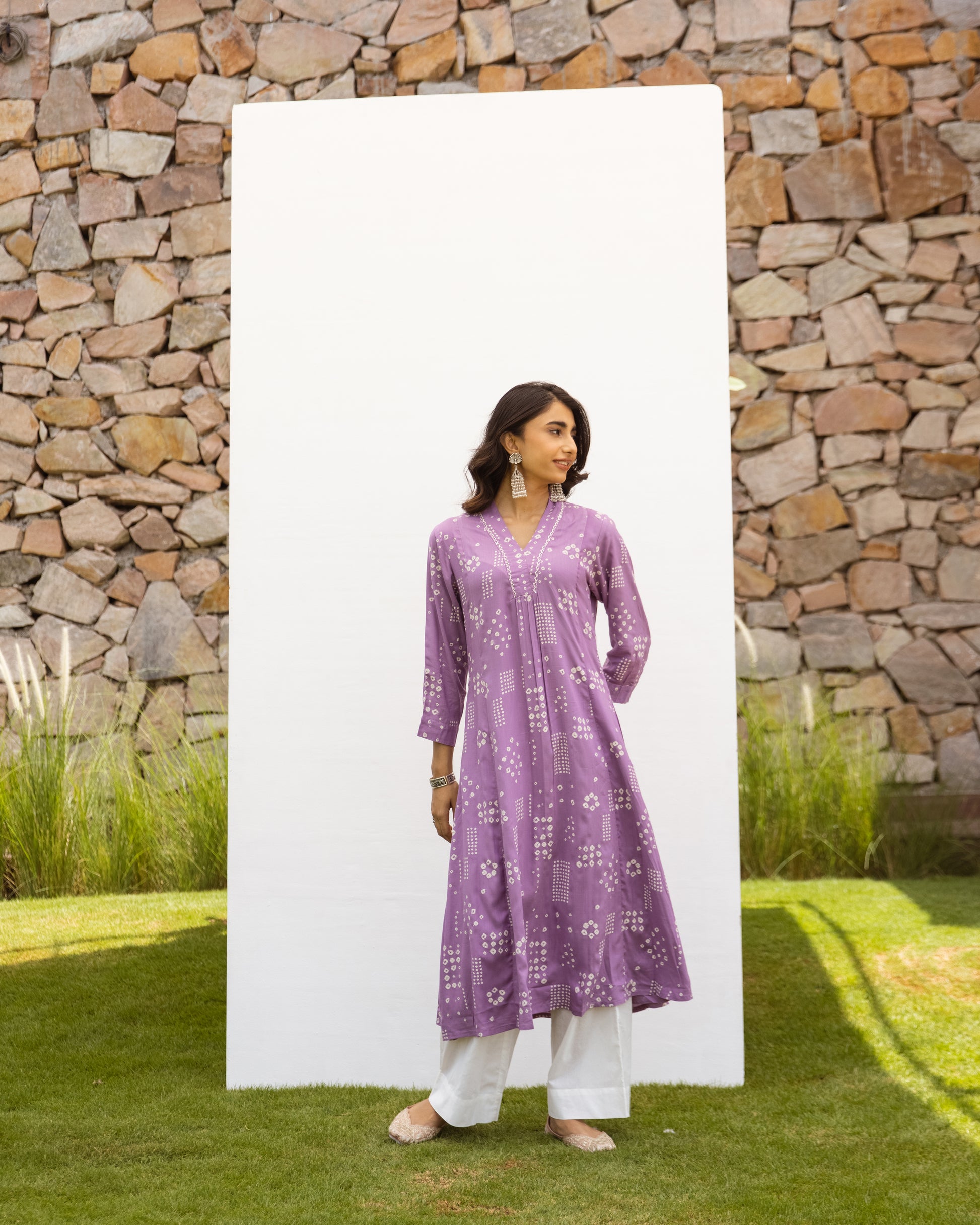 Lavender Cotton Handloom V-Neck Kurta For Women's