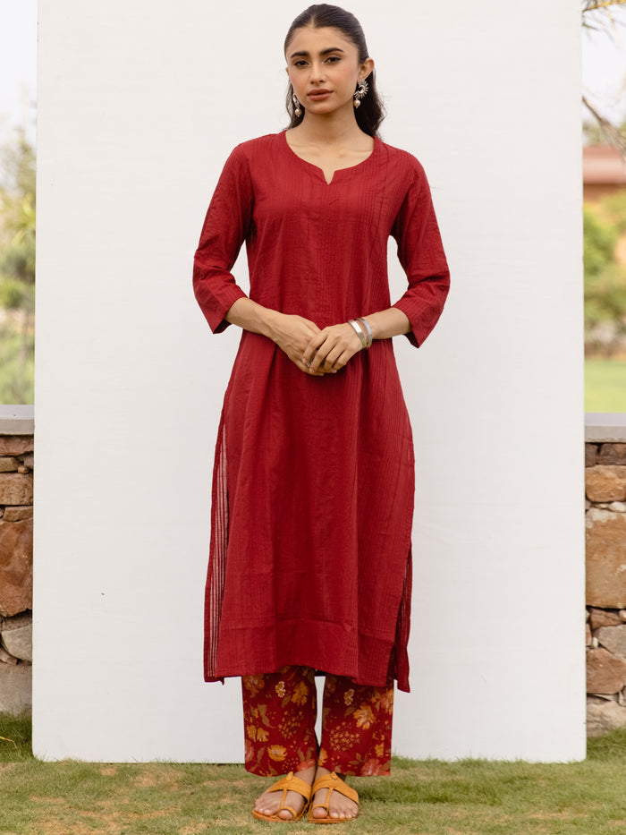 Maroon Cotton Slub Kurta For Women's