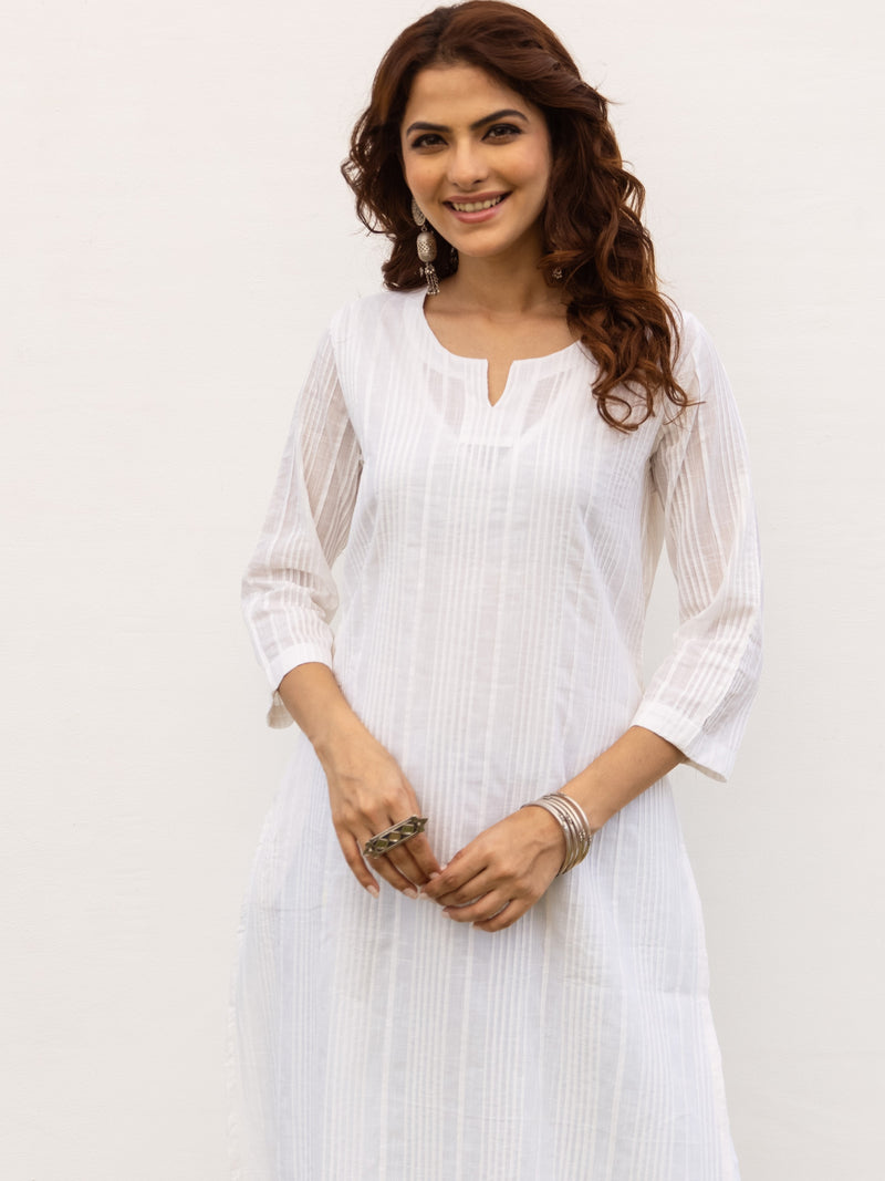 White Cotton Slub Round Neck Kurta For Women's