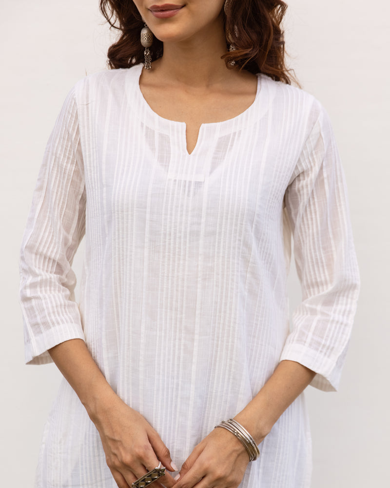 White Cotton Slub Round Neck Kurta For Women's