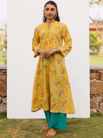 Yellow Cotton Round Neck Floral Print Kurta For Women's