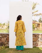 Yellow Cotton Round Neck Floral Print Kurta For Women's