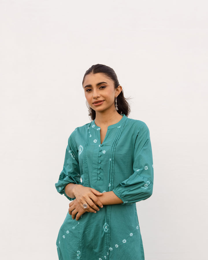 Green Cotton Hand Done Bandhani Kurta Pant Set For Women's