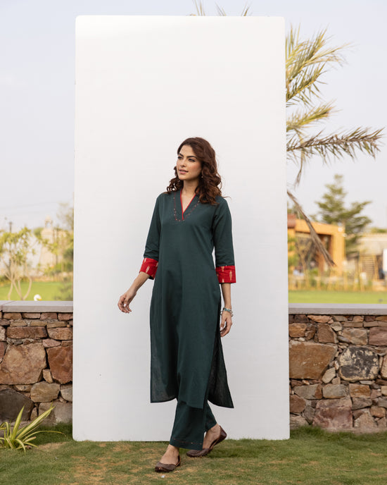 Green Cotton Flax Kurta Pant Set For Women's
