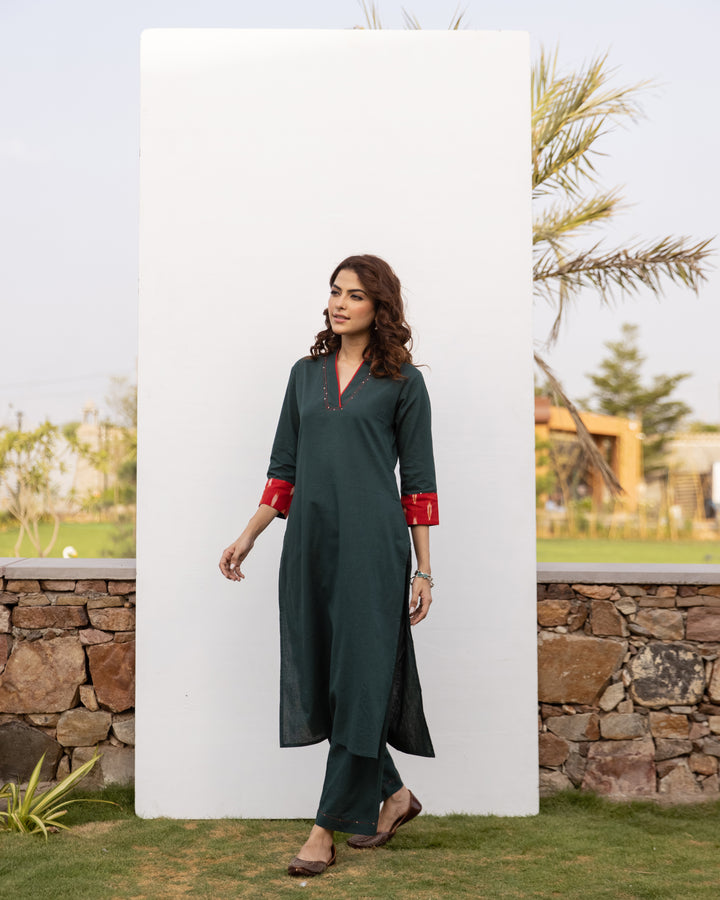 Green Cotton Flax Kurta Pant Set For Women's