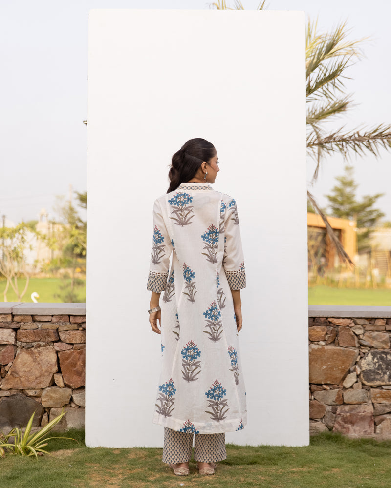 White Floral Printed Kurta Pant Set For Women's